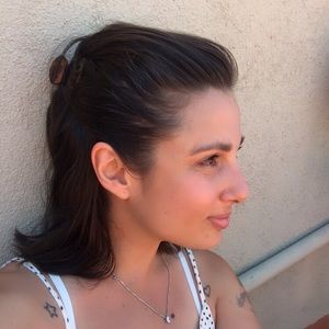 Meet your Posher, Diana